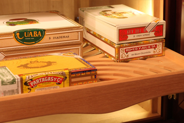 box-tray box-tray